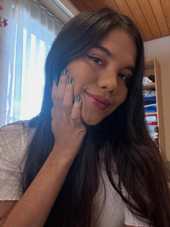 Corina.lv