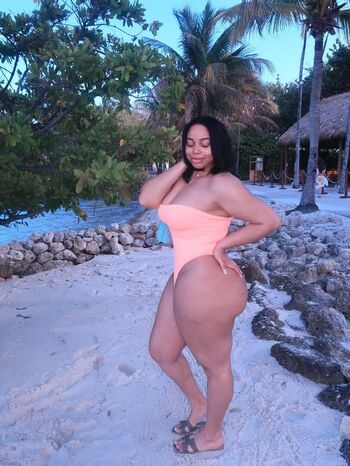 dee.lanee