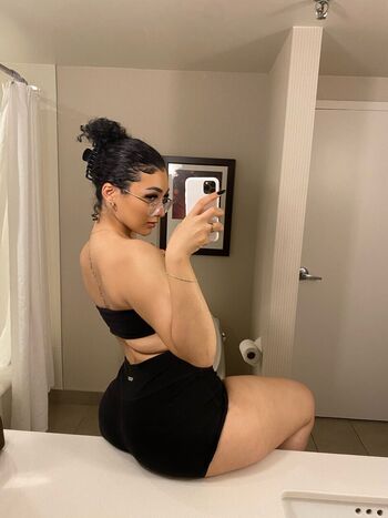 Muscle-fat Girls